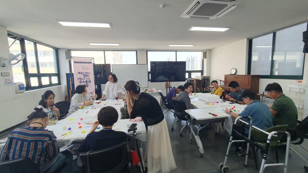 KakaoTalk_20260518_122130391_03.jpg